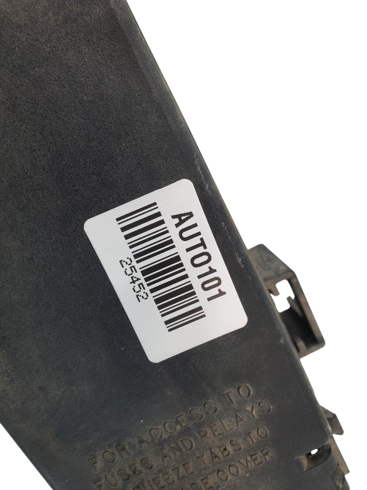 06 JEEP TOTALLY INTERGRATED POWER CONTROL MODULE FUSE BOX 56050783AE OEM