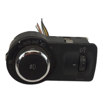 17 Buick Regal Black Headlamp Switch 22901646
