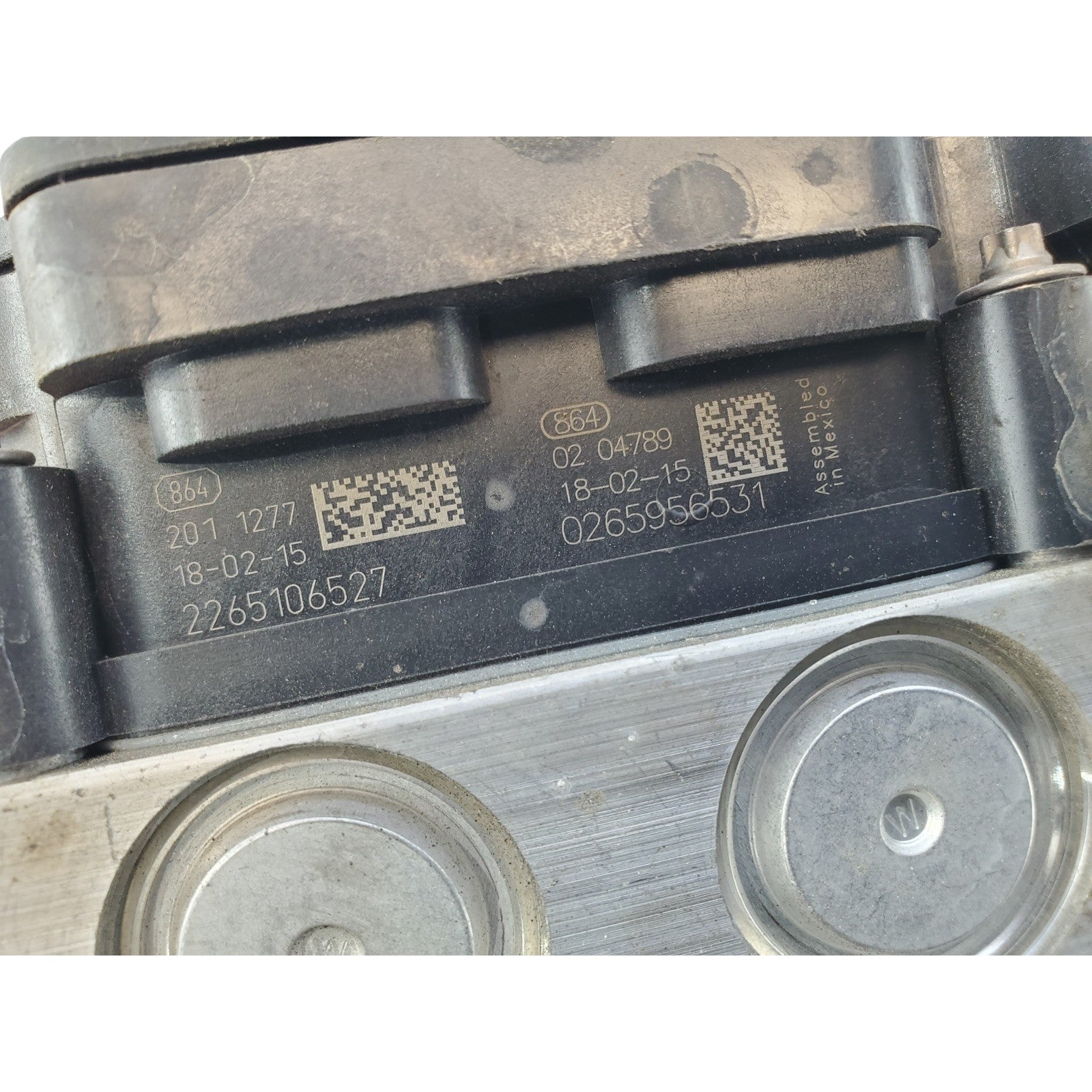 2015 - 2017 Toyota Camry ABS Anti Lock Brake Pump & Module 2265106527 OEM .