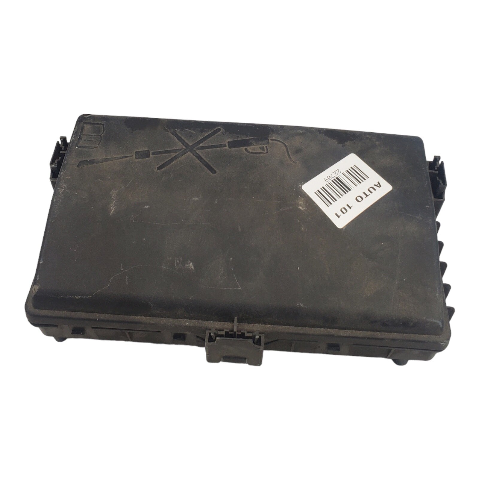 11-14 Chevrolet Cruze Under Hood Engine Fuse Box Relay Junction Power Module OEM