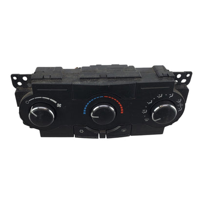 Temp Control With Bezel PN 55037979AA OEM 2005 2006 Jeep Grand Cherokee