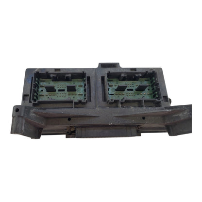 2006 Dodge Durango SXT TIPM POWER DISTRIBUTION FUSE RELAY BOX OEM  # 04692112AD