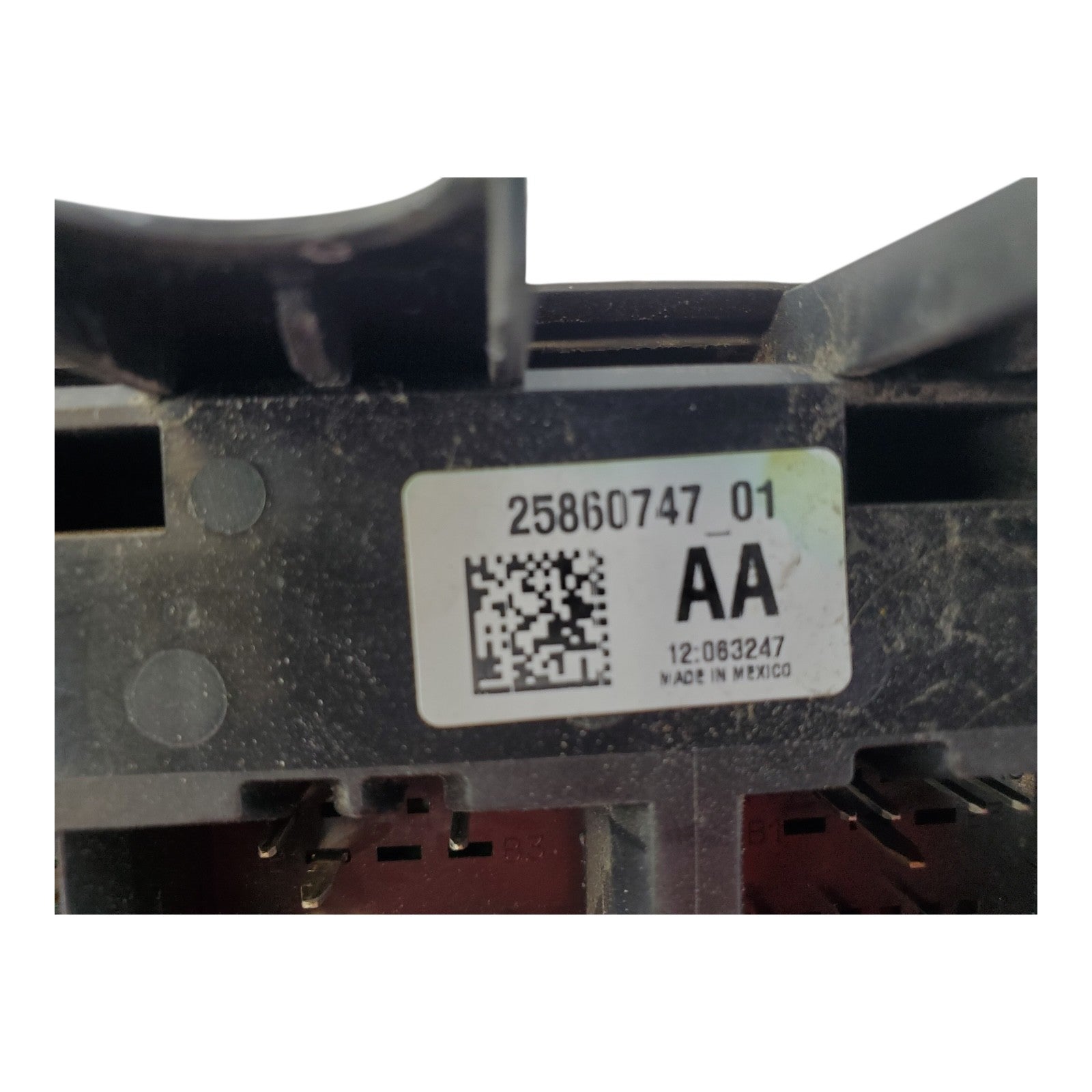 2008-2011 Chevrolet Impala Fusebox Fuse Box Relay Module 25860747 01
