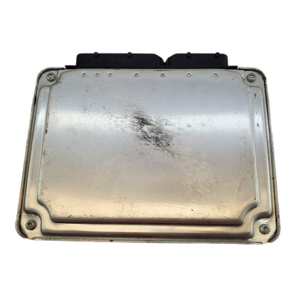 Used 2010 Volkswagen Beetle Bosch ME7.1.1 / 07K906032CM ECU 0261S05199