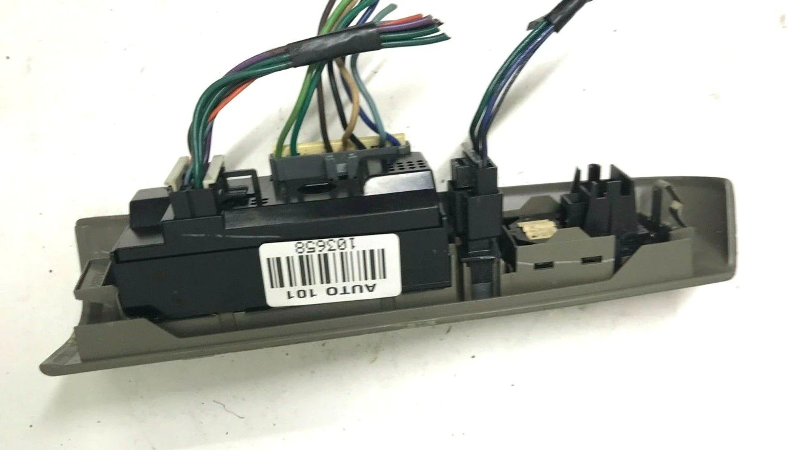 99-05 Chevrolet Blazer Driver Master Power Window Switch 15013092