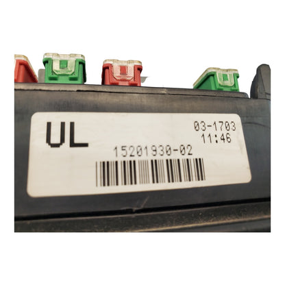  03-06 ChevroletSilverado Yukon Engine Fuse Relay Box Junction Block 15201930-02