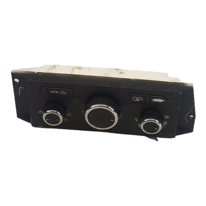 02-07 Buick Rendezvous A/C Heat Climate Control Unit Rear Defrost OEM 15817911