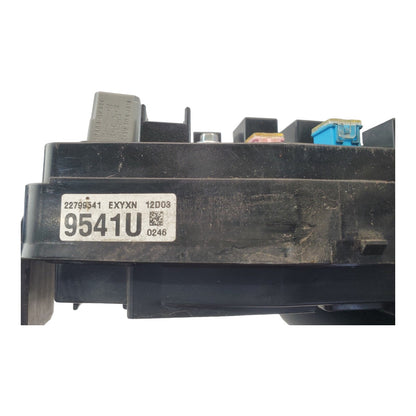 12-15 Chevrolet Captiva Sport Fusebox Fuse Box Relay Module 22799541