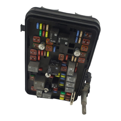 ✅2010 Chevrolet Equinox Fusebox Fuse Box Relay Module 20848337