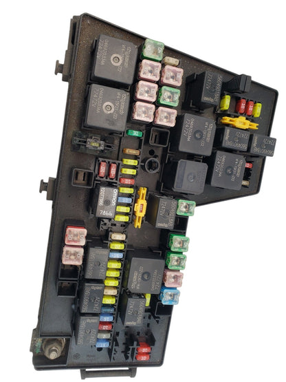 06-07 DODGE DAKOTA FUSE BOX BCM FUSE BOX ENGINE BAY MODULE 04692092AE