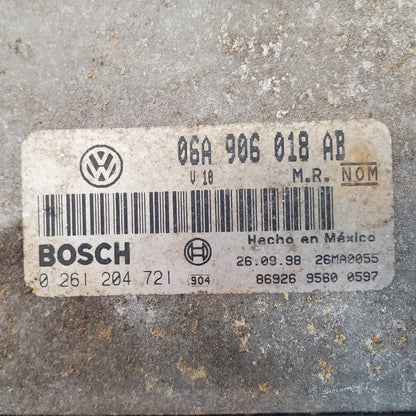 98 VW Volkswagen Beetle ECM Engine Control Module (2.0L) (OEM 06A906018AB)