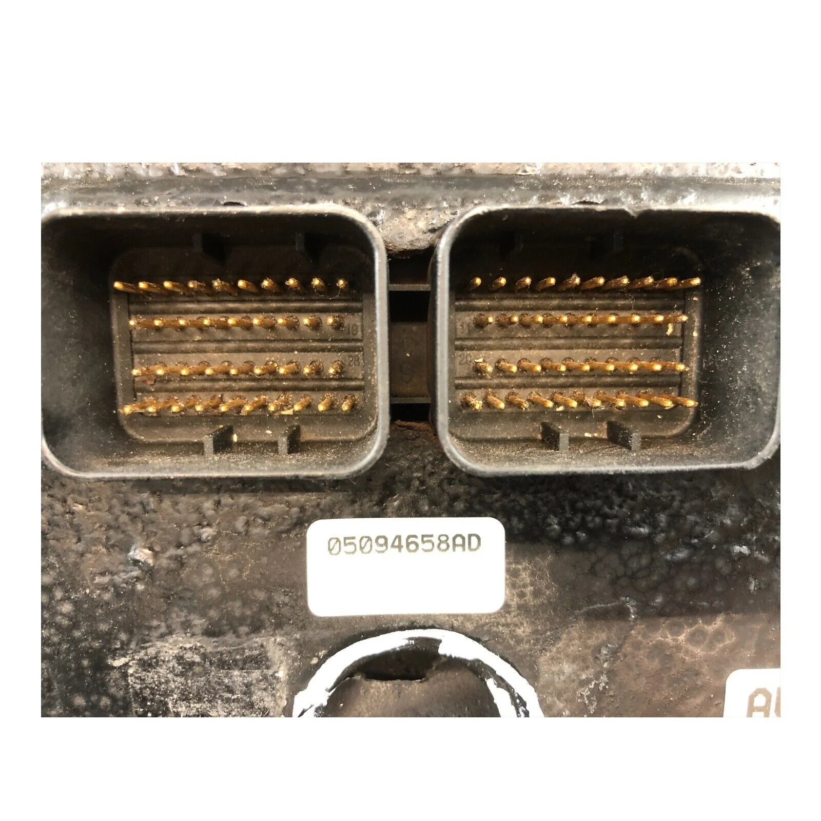 06 CARAVAN / TOWN & COUNTRY 3.8 Engine Computer PCM 05094658AD