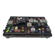  12-14 Chevrolet Cruze Fuse Box Relay Front Engine Bay 95216200-02 OEM