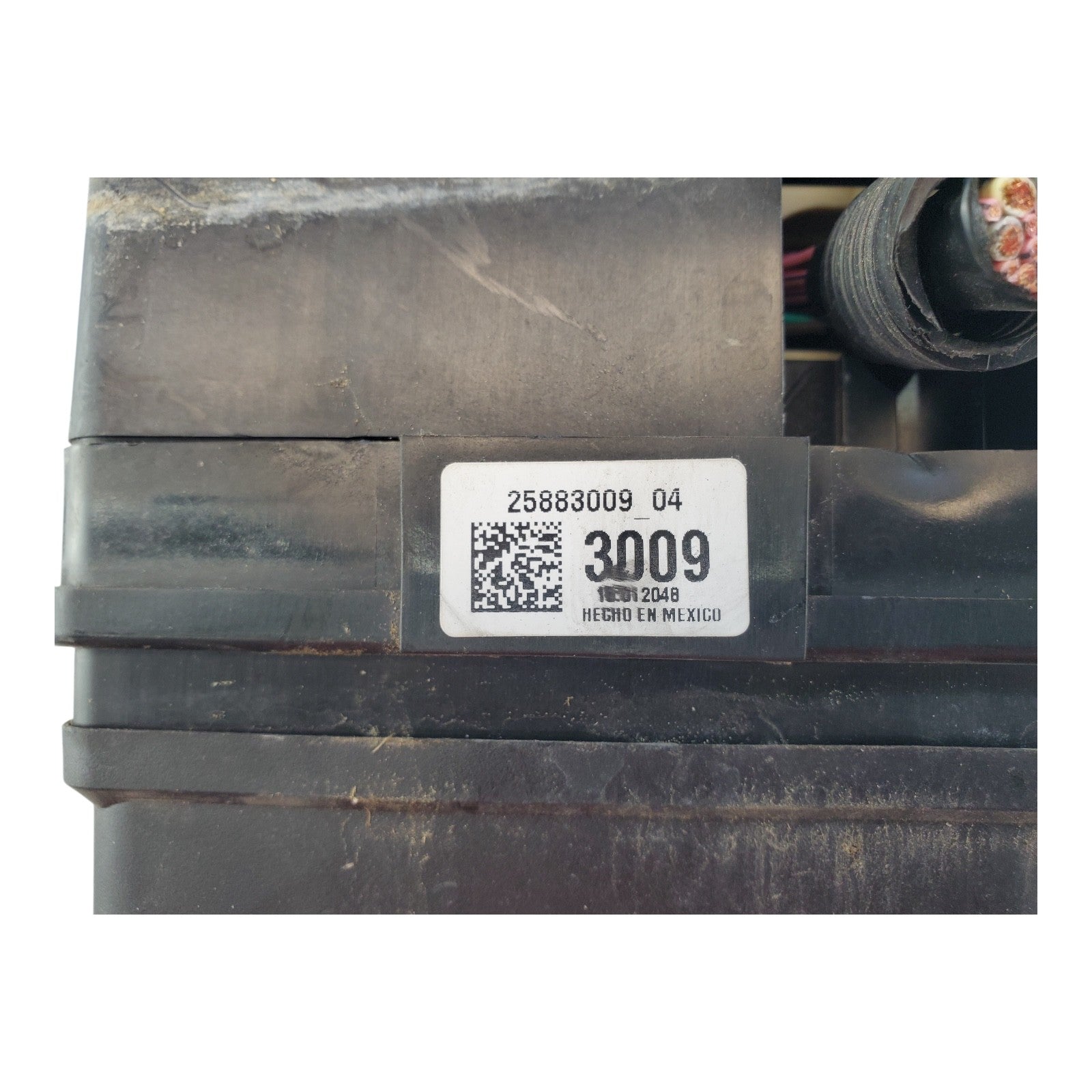 2009 - 2012 Chevrolet Chevy Malibu 2.4L  Fuse Relay Box  25883009