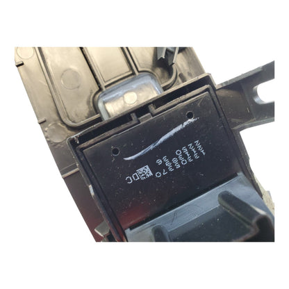 13305370 GM  OEM Window Switch Right Front Black CRUZE MALIBU VOLT EQUINOX