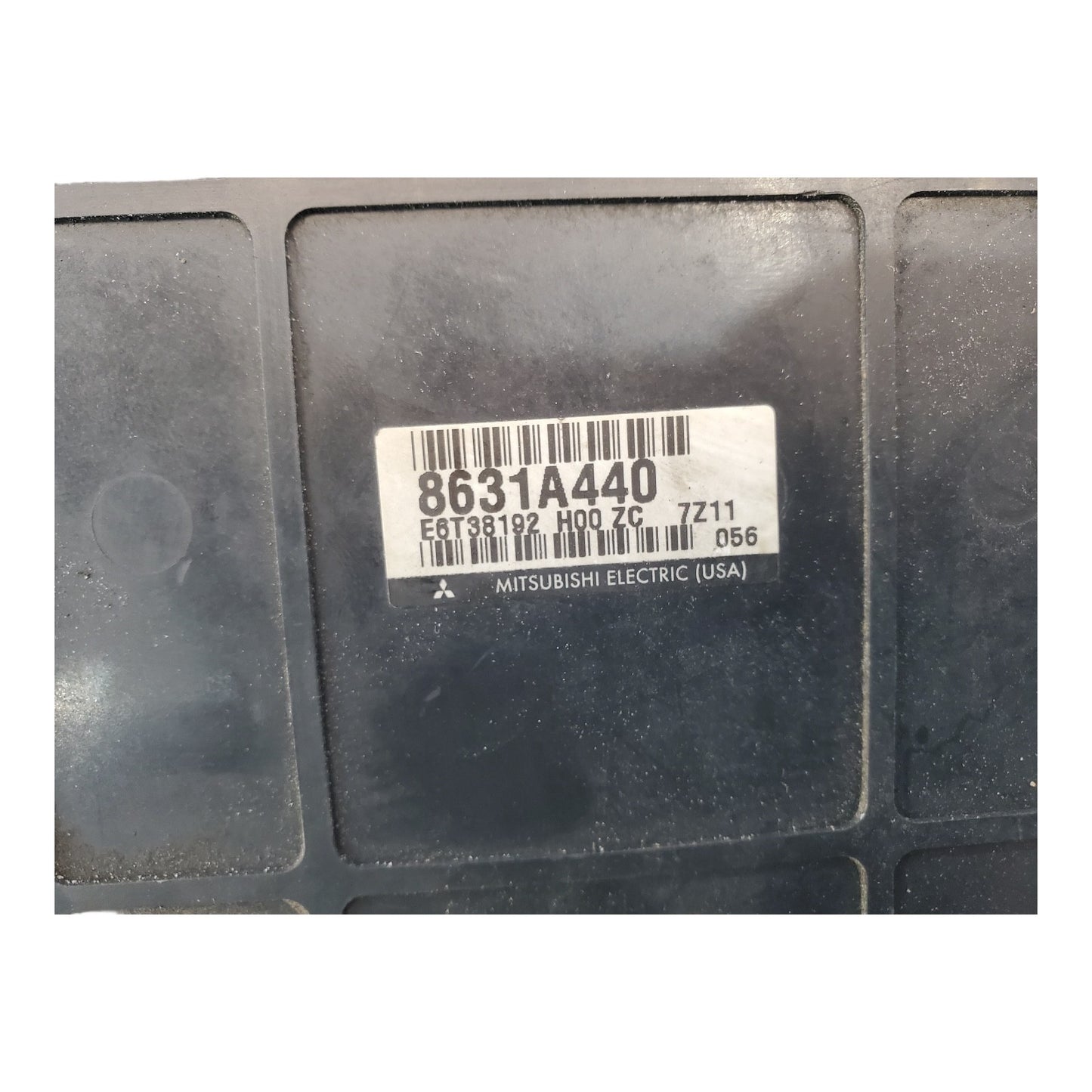 Engine ECM Control Module 4WD Fits 2008 08 MITSUBISHI ENDEAVOR 8631A440