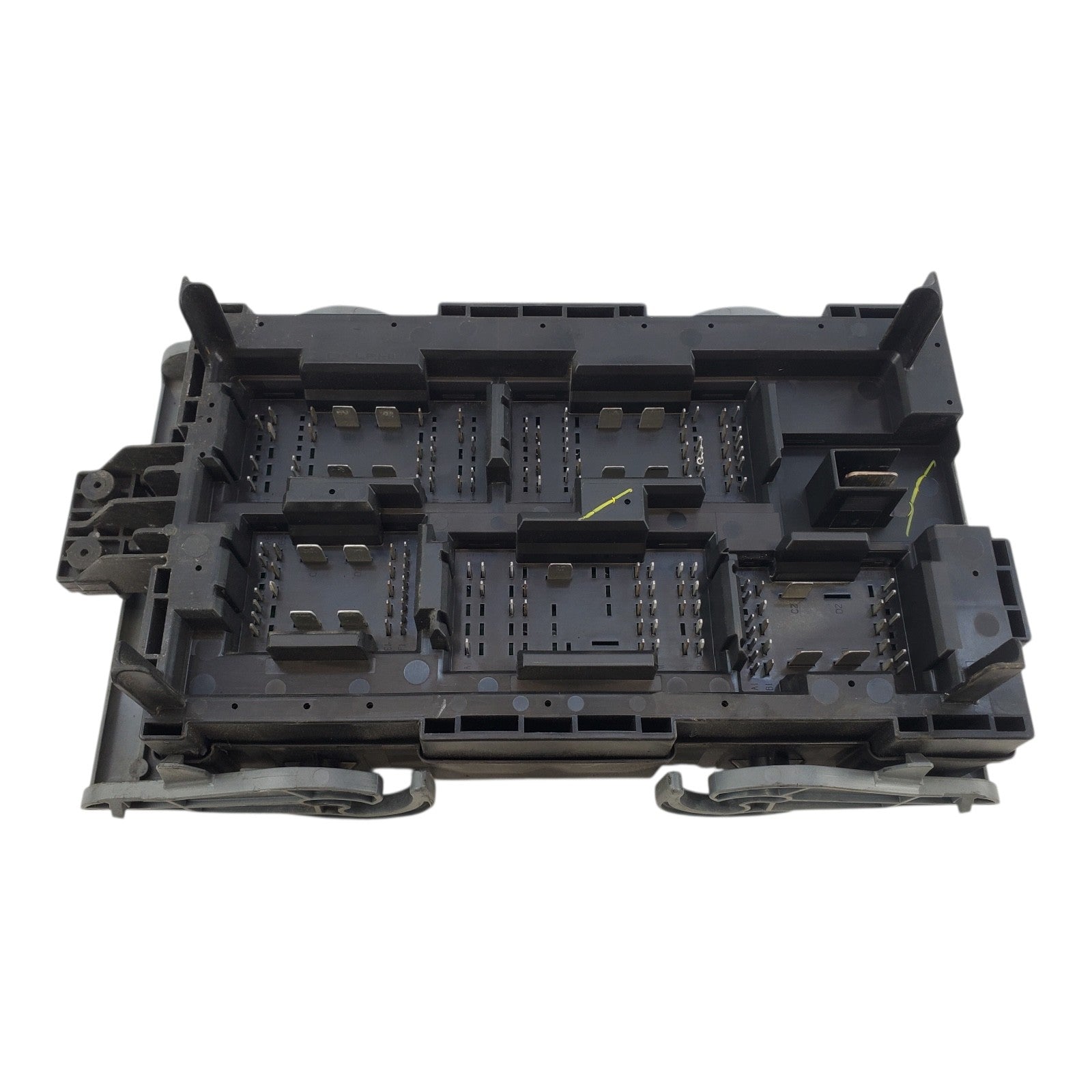 07 - 09 Escalade Tahoe Yukon 6.2L Fuse Box Power Distribution Block 25905681 OEM