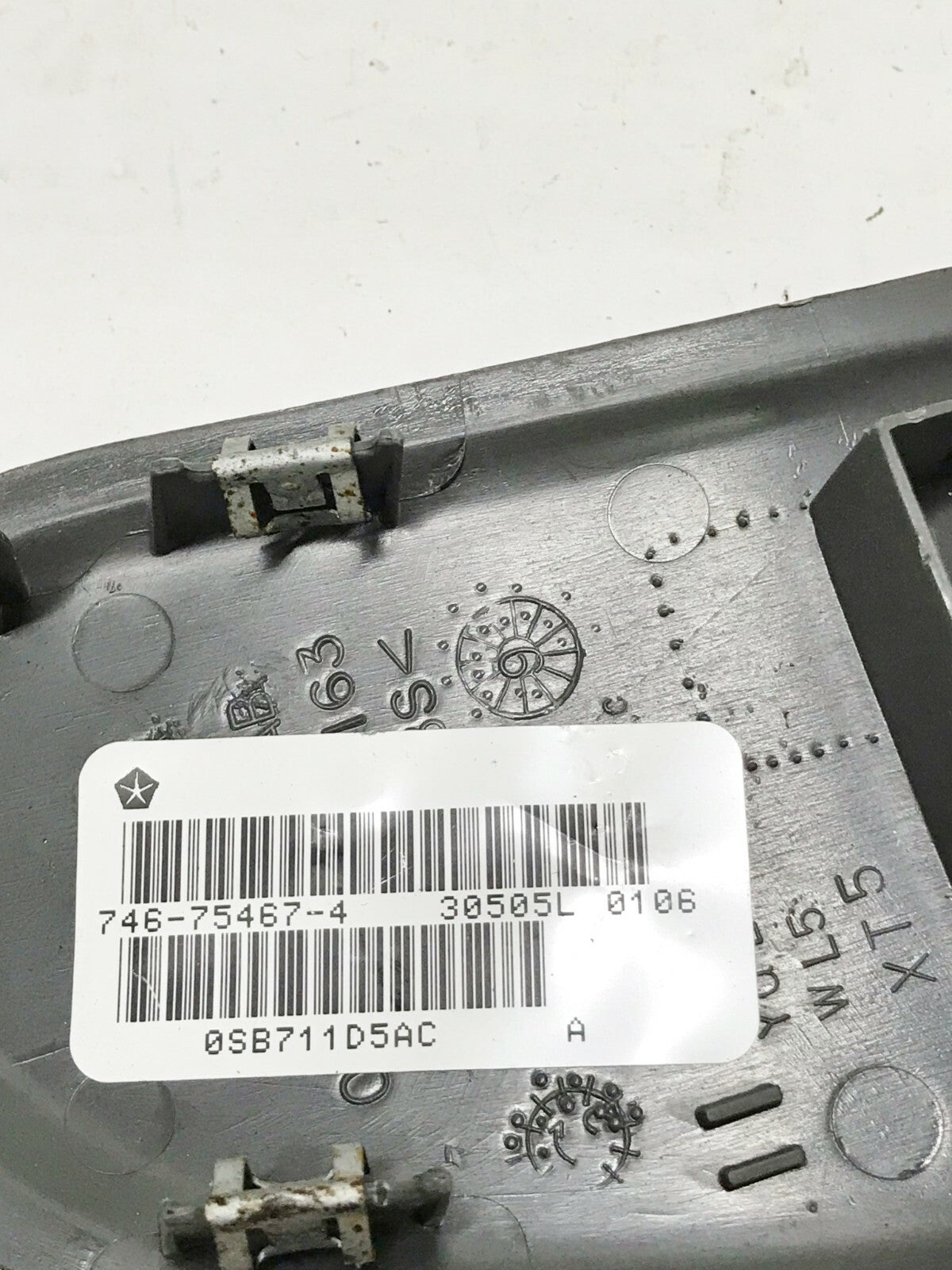 ✅ 01-07 Dodge Caravan Passenger Right Front Power Window Switch 0SB711D5AC Gray