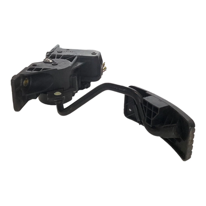 06-15 Mitsubishi l200 Triton Throttle Accelerator Pedal Assembly MR992932