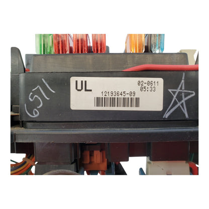 1999-2002 Chevrolet Silverado Suburban Tahoe Fuse Box Junction OEM 12193645-09