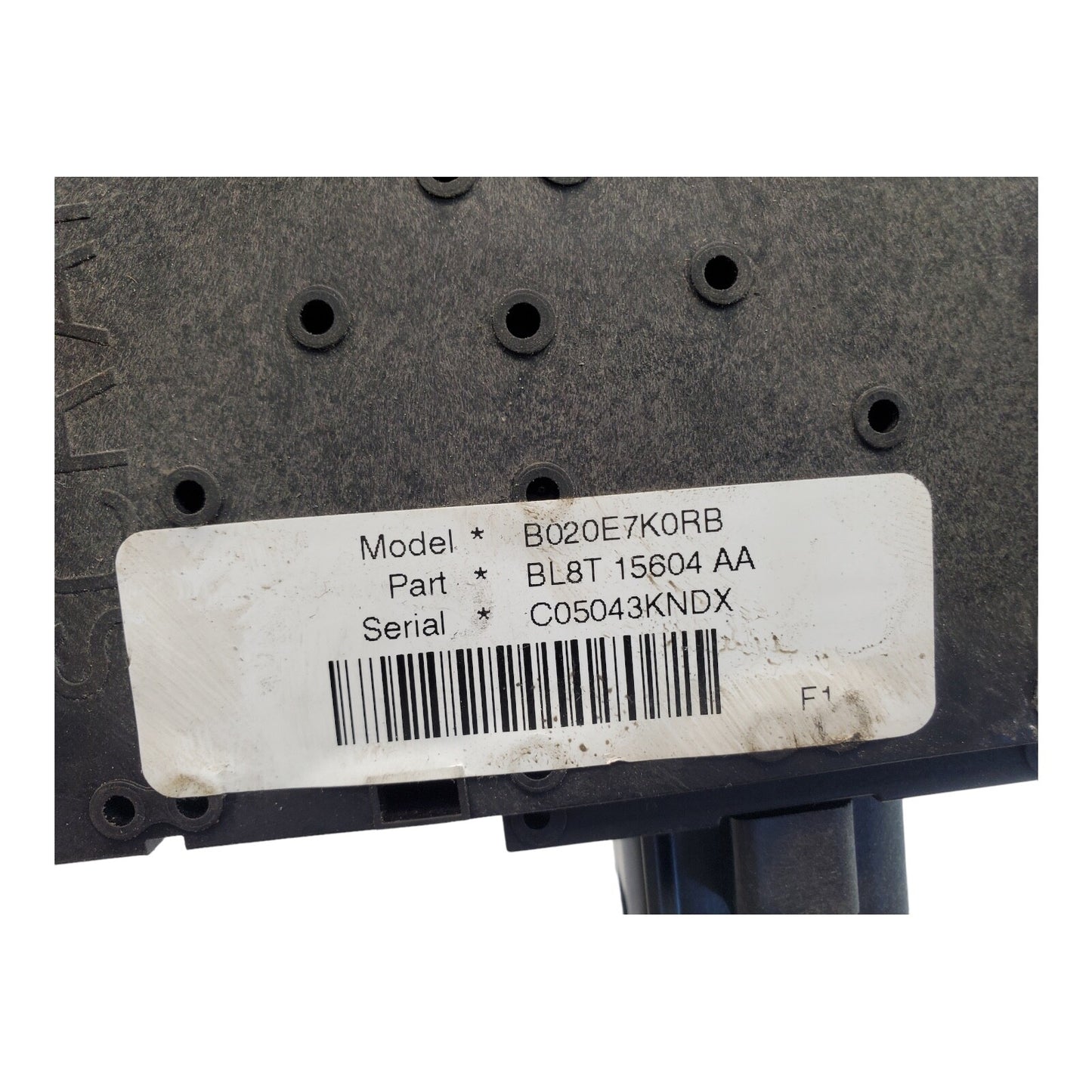 ✅2009-2009 Ford Escape Fusebox Fuse Box Relay Module Bl8t 15604 Aa