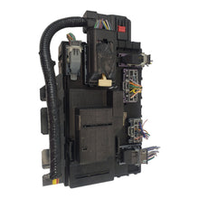 ✅08-09 8L8T-15604-AJ Ford Escape Interior Relay Fuse Box