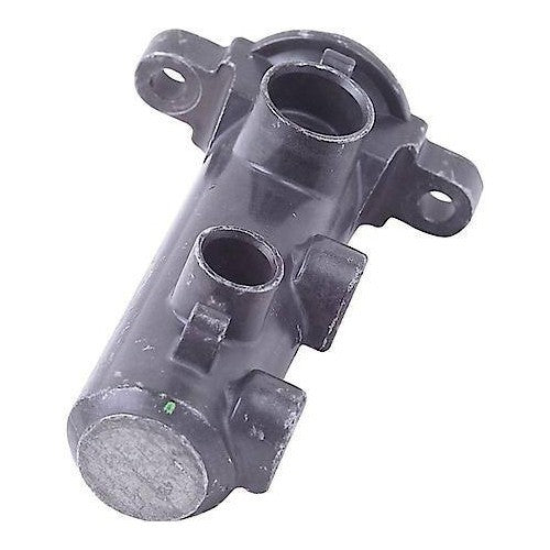 1999-2002 Cadillac/Chevrolet/GMC Brake Master Cylinder