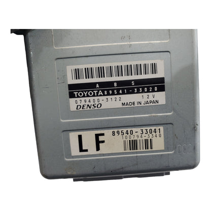 1997 1998 LEXUS ES300 Anti-Lock Brake Computer Control Module ABS 89540-33041