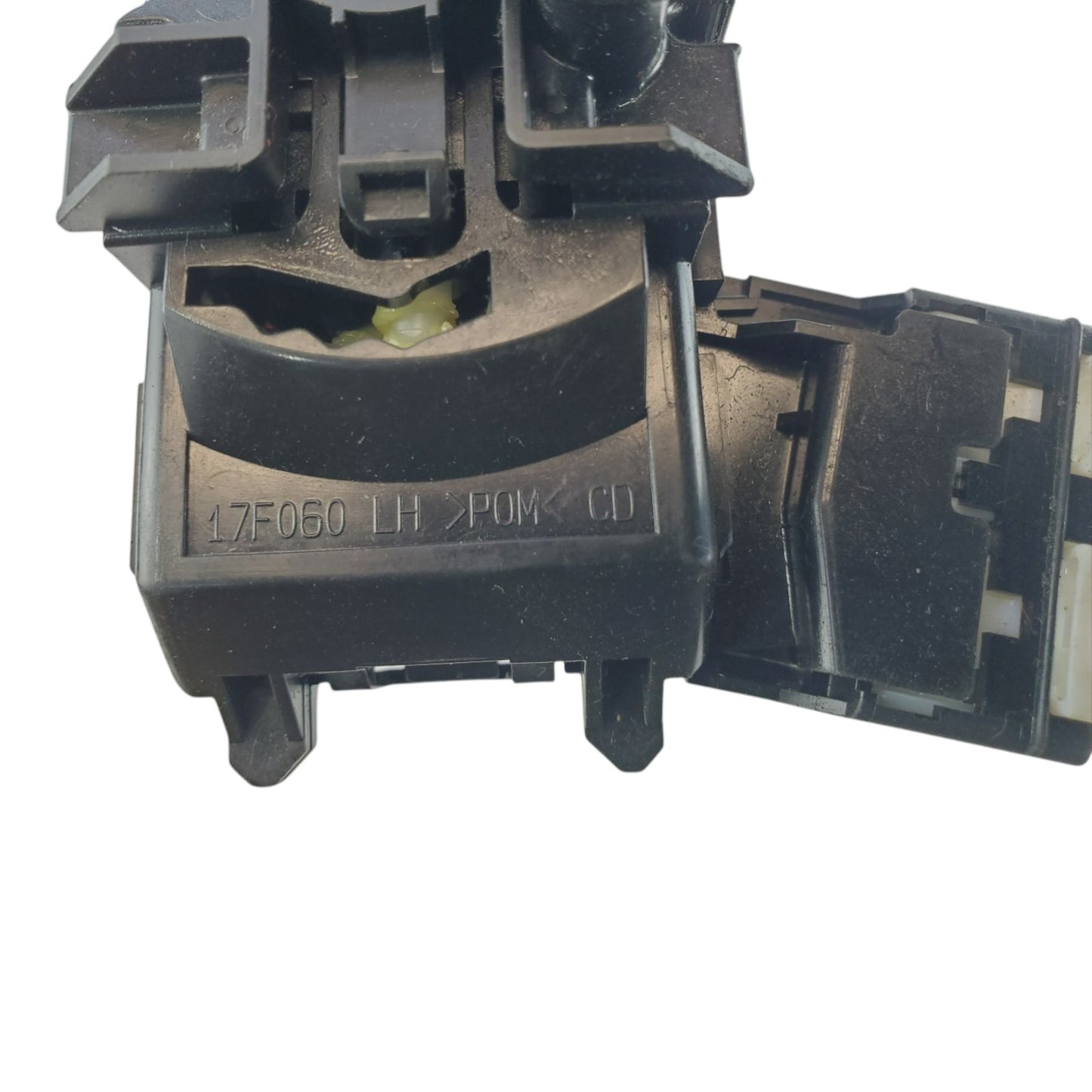 2005-2009 Toyota Prius Steering Wheel Switch Assembly 17F060 OEM 4708117F182