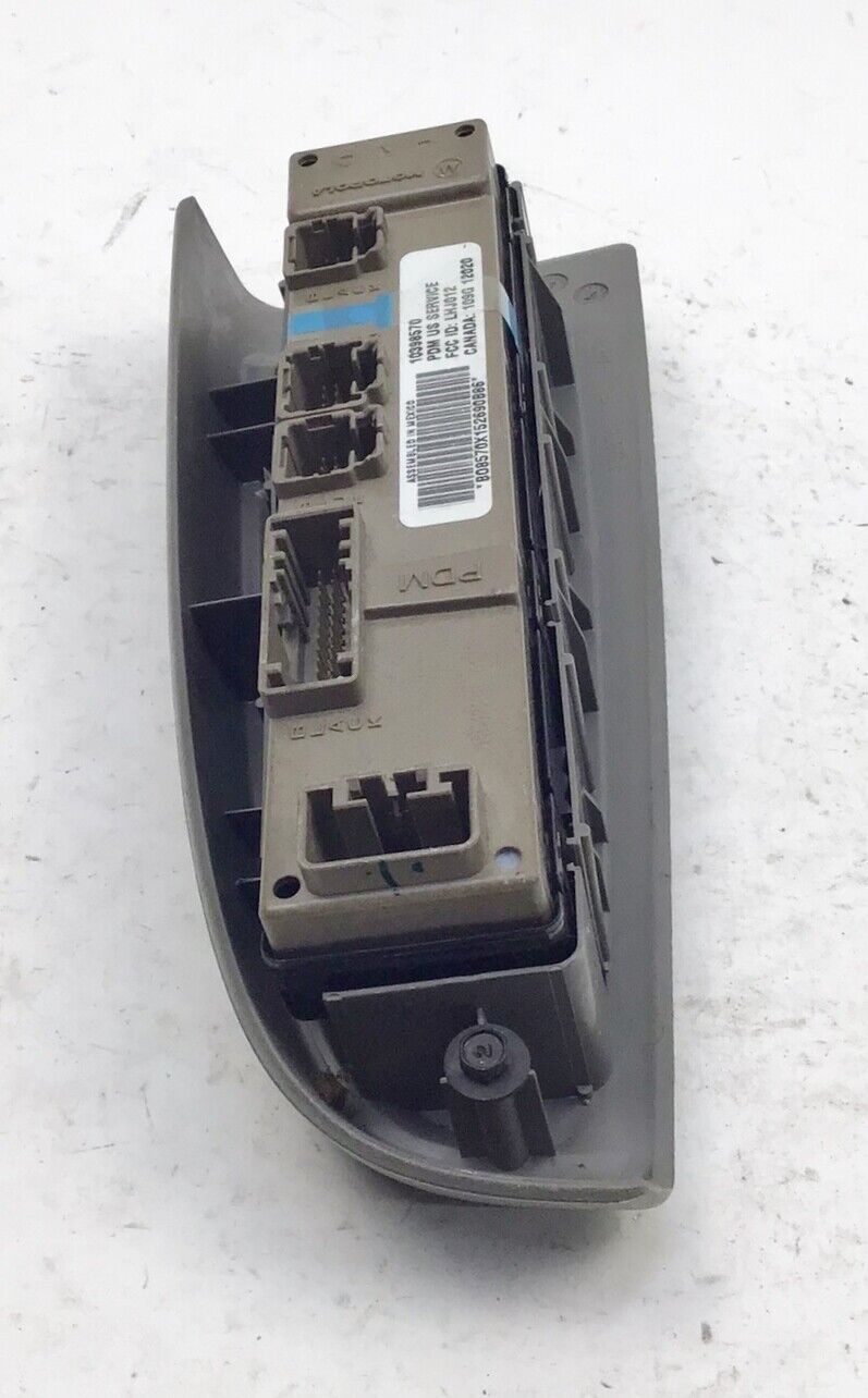 ✅ 03-06 Chevy Suburban Tahoe Passenger Side Window 10398570 GM