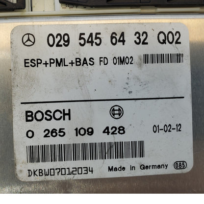 2001 MERCEDES BENZ E320 4 MATIC Control Module Unit 0295456432Q02