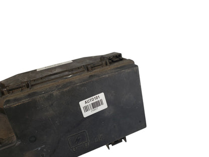 10 Chrysler Town & Country Under Hood Relay Fuse Box TEMIC 56046619AA OEM