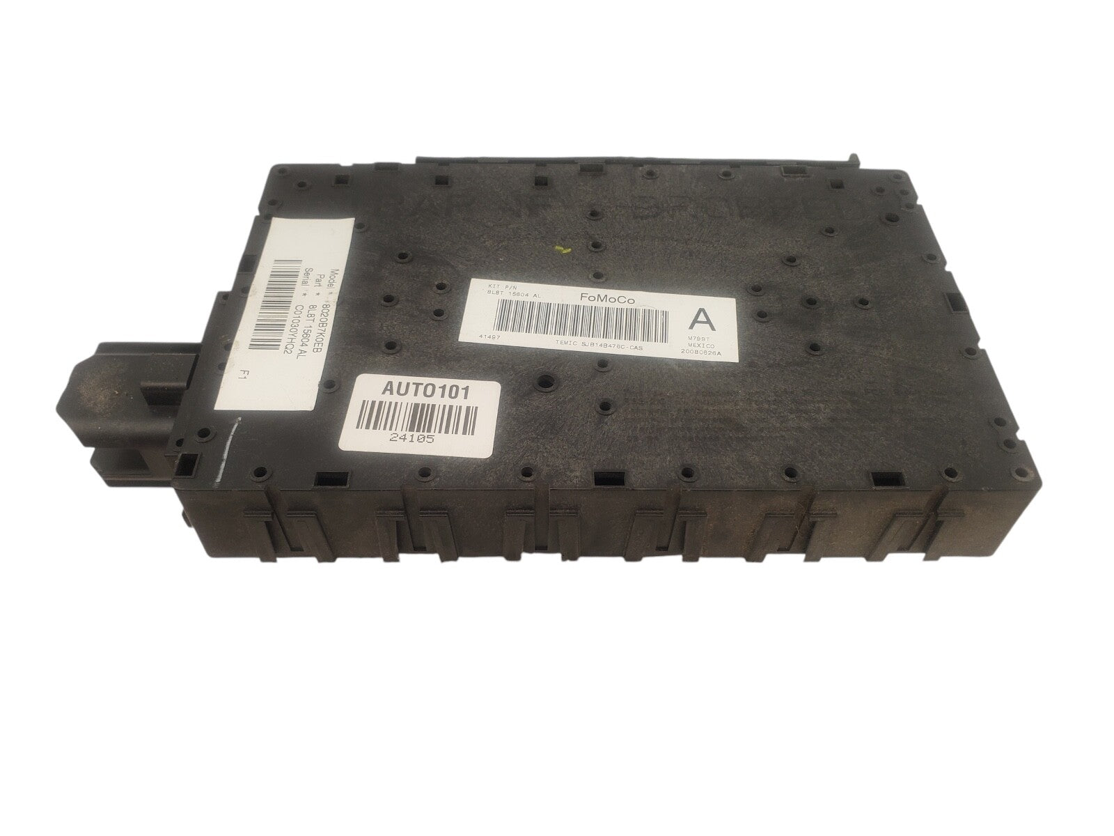 2009 - 2012 Ford Escape Fuse Box Relay Control Module Unit 8L8T-15604-AL OEM !