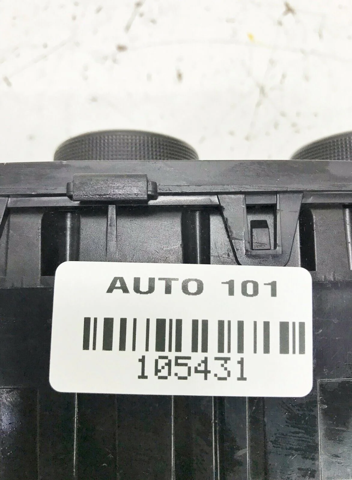 06-07 Chevrolet Monte Carlo Impala AC Heater Climate Control Unit 15909093 GM