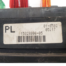 99-02 Chevrolet Silverado Suburban Tahoe Fuse Box Junction OEM 15328806-05