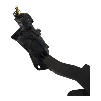 11-15 Cruze 12-17 Verano Accelerator Gas Pedal w/ Position Sensor 13252702 OEM
