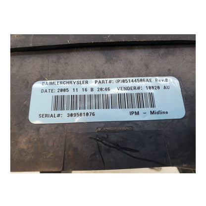 03 05 Dodge Caravan Power Module Fuse Box Relay Control Unit 05144506AE