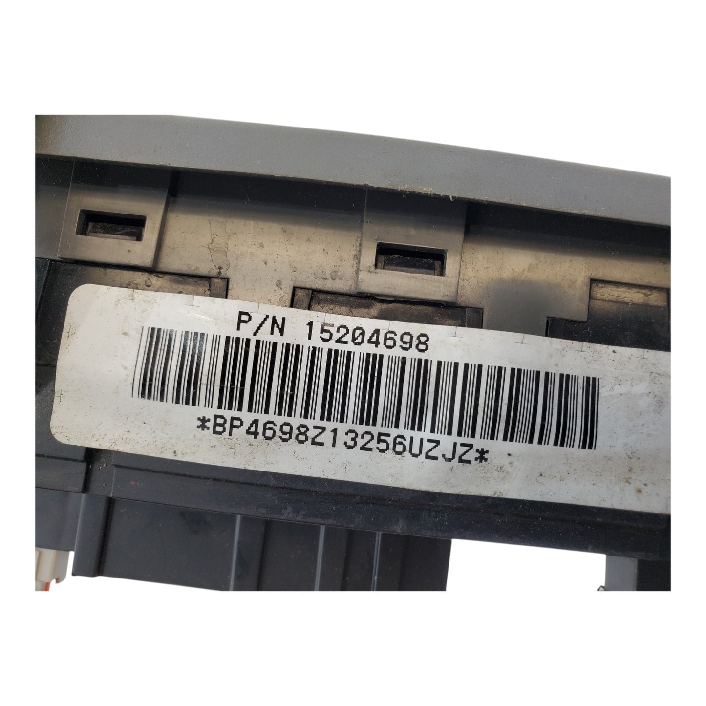 2002-2005 GMC Envoy XL Master Door Switch *CHIPPED* OEM#: 15204698
