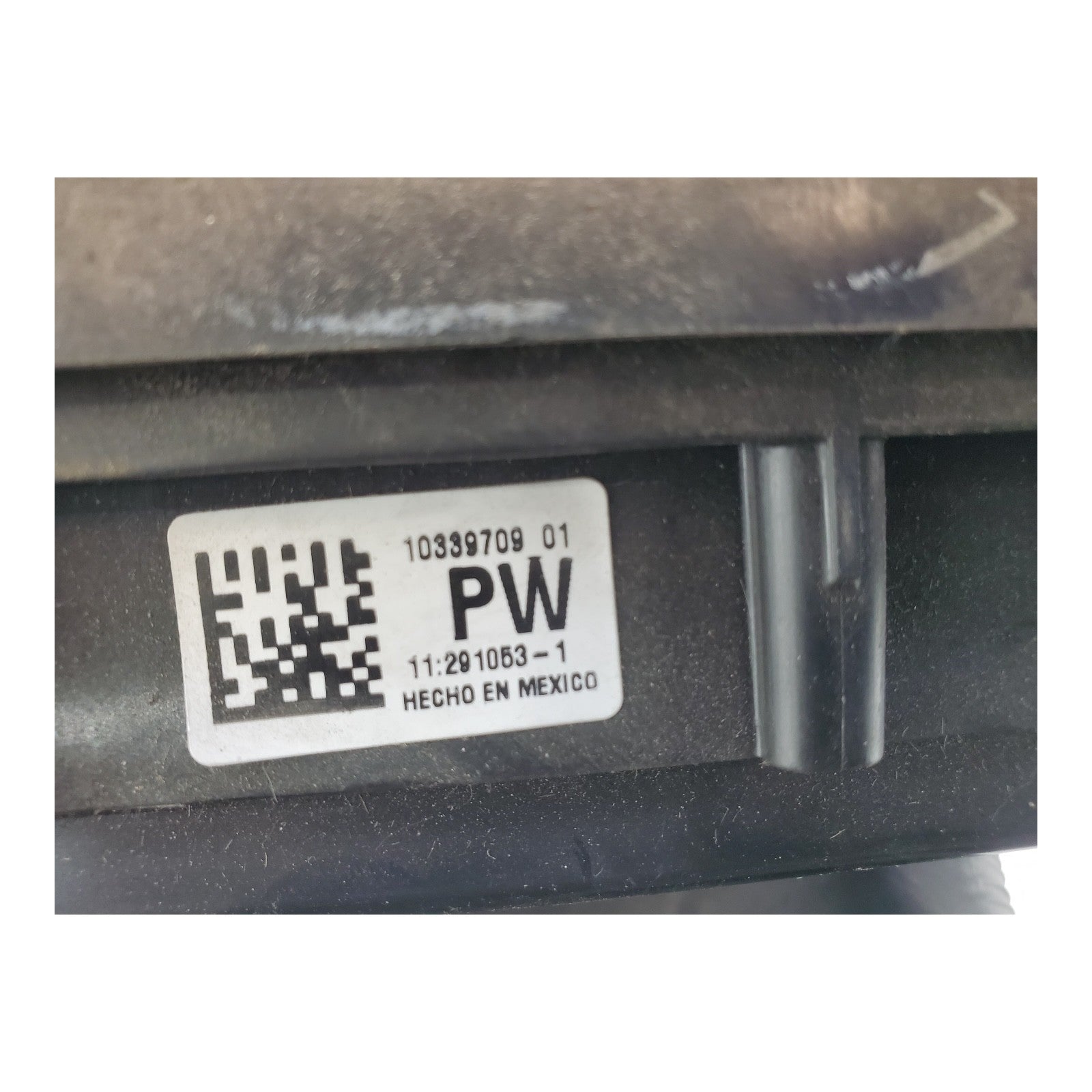 OEM Pontiac Grand Prix Engine Fuse Box 10339709 2004 2005 3.8 PW