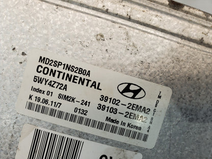 11-13 HYUNDAI ELANTRA ECU ECM ENGINE CONTROL MODULE COMPUTER 39102-2EMA2 OEM