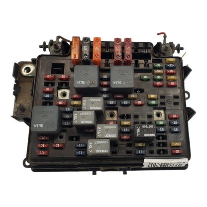 00-02 Chevy Silverado/GMC Sierra FUSE BOX RELAY JUNCTION BLOCK 15328806-05