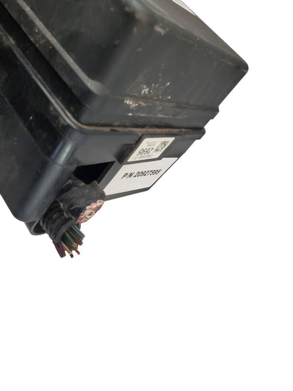20822695_01 Chevy 2010 2011 2012 Malibu Fuse Box Engine Bay Under Hood 2009 L76