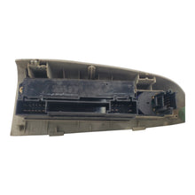 00-02 SUBURBAN 1500 LEFT/Driver Front Door Switch Driver's Master