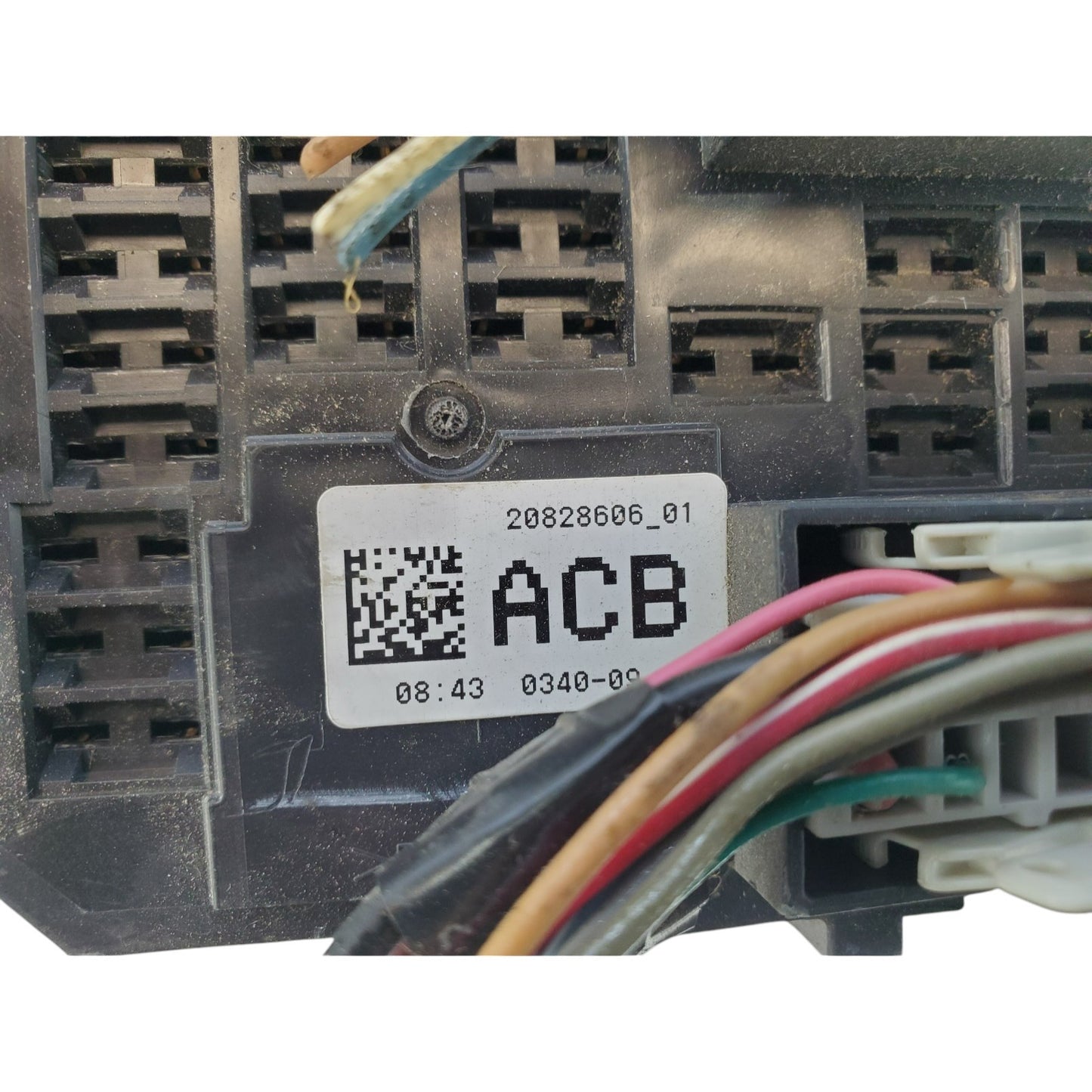 Fuse Panel 20828606-01 2009-2012 Chevy Suburban Tahoe Yukon XL Denali Escalade