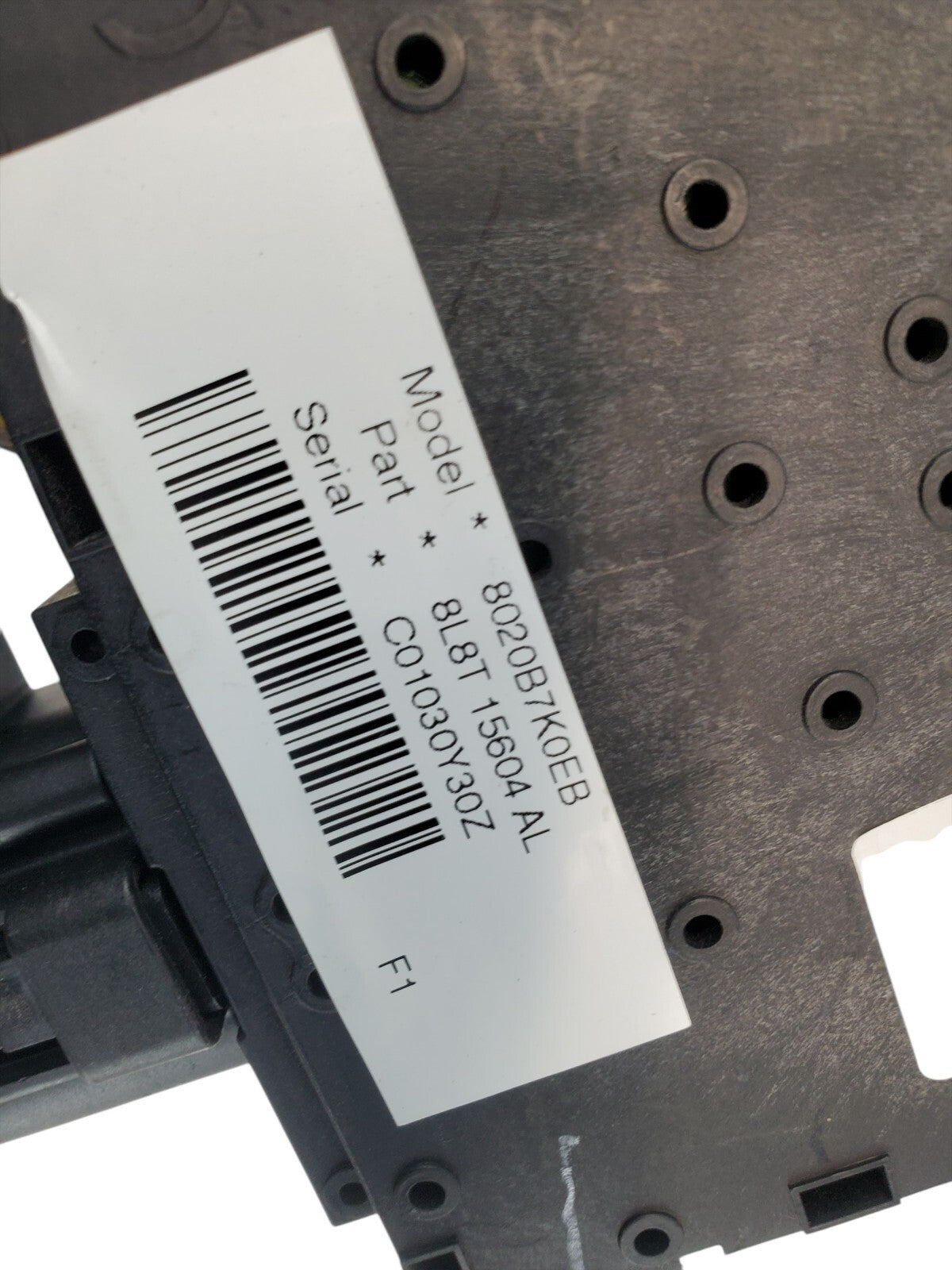 ✅09-12 Ford Escape Interior Relay Fuse Box 8L8T-15604-AL