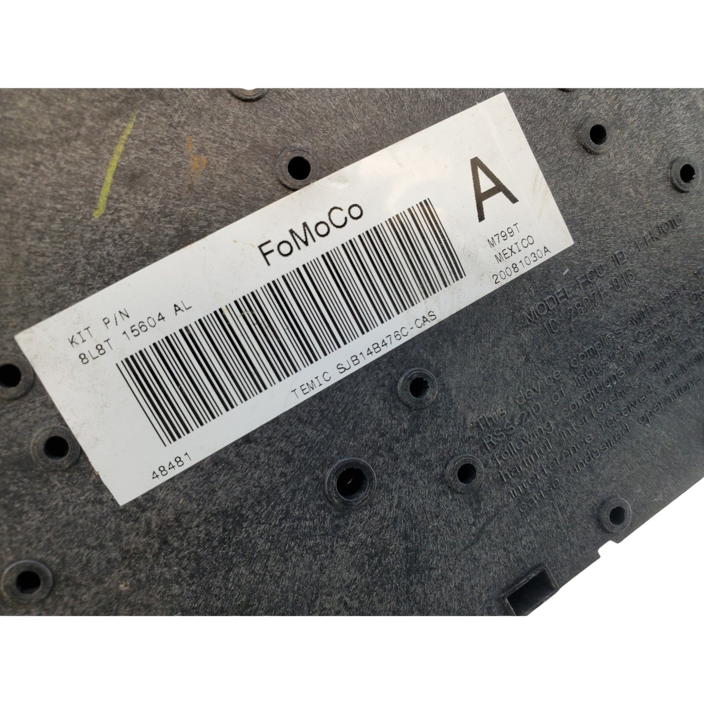 2009 - 2012 Ford Escape Fuse Box Relay Control Module Unit 8L8T-15604-AL OEM !