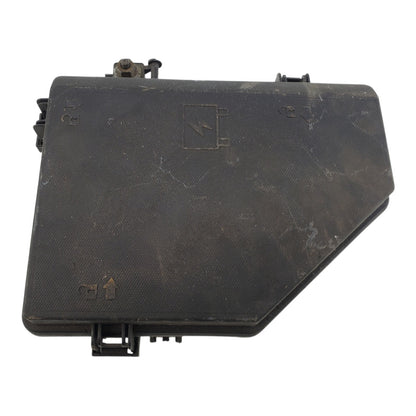OEM 10-11 Chevrolet Traverse Fuse Box Junction 20913280 Module
