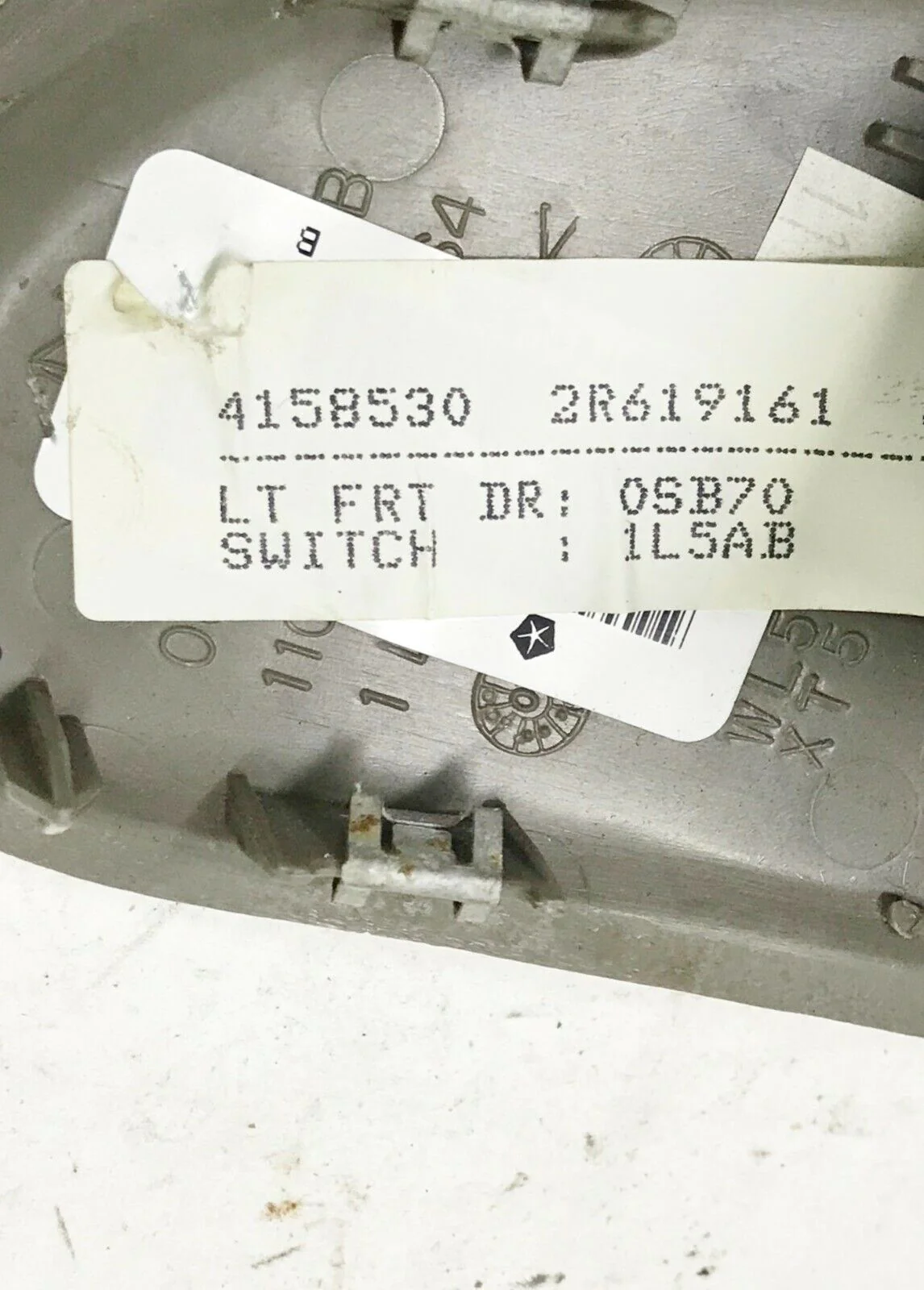 01 02 03 CARAVAN "BEZEL TRIM DRIVERS SIDE LEFT MASTER WINDOW SWITCH OEM 
