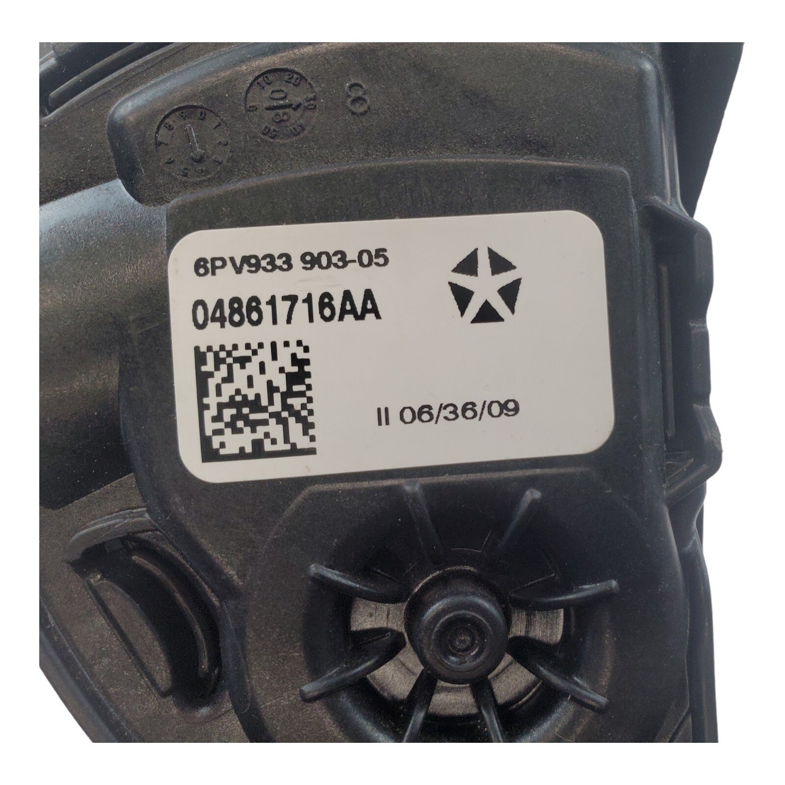 ✅ 2010-2016 CHRYSLER 300 DODGE CHARGER GAS PEDAL ACCELERATOR 04861716AA OEM