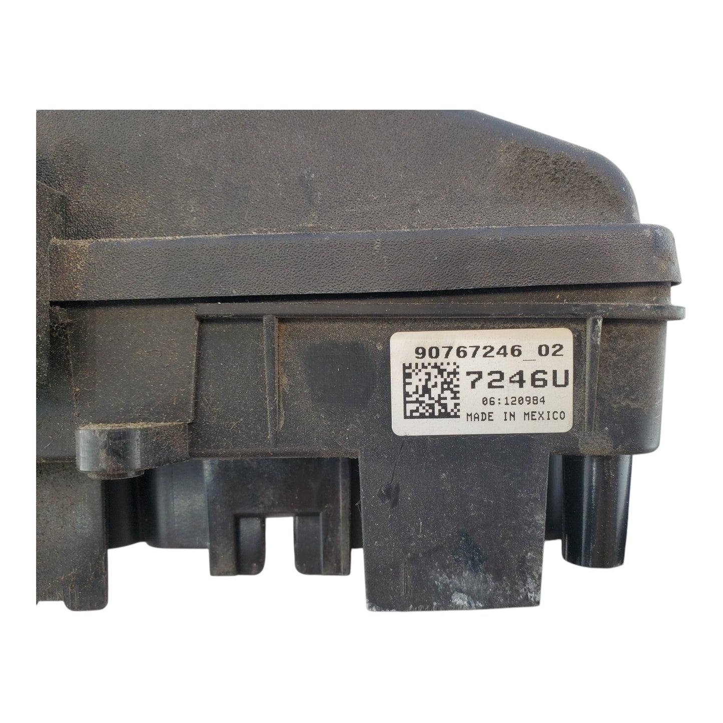 OEM 14-16 Buick LaCrosse Fuse Box Relay Control Module Unit P: 90767246